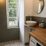 아파트 Duplex Downtown Abbaye By La Boite En