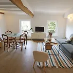 Duplex Downtown Abbaye By La Boite En 아파트 *