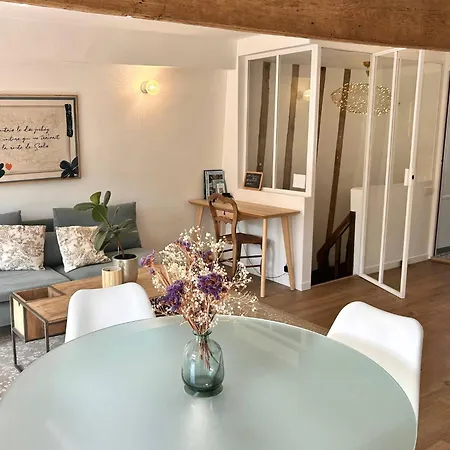 Duplex Downtown Abbaye By La Boite En Apartment *