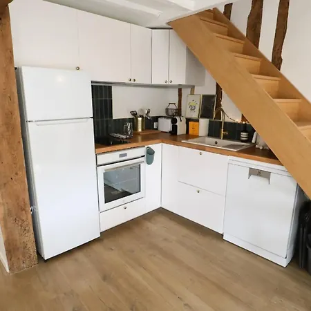 아파트 Duplex Downtown Abbaye By La Boite En 상리스