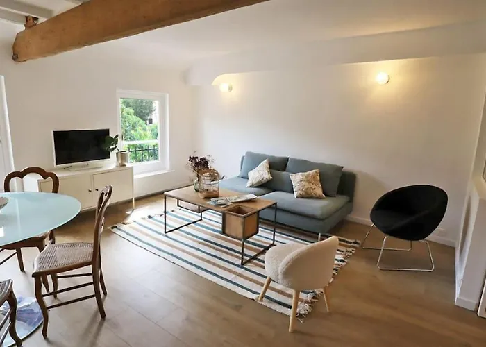 Apartment Duplex Downtown Abbaye By La Boite En Senlis (Oise)