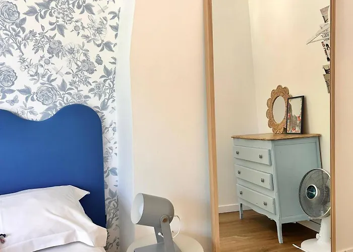 Duplex Downtown Abbaye By La Boite En Apartment